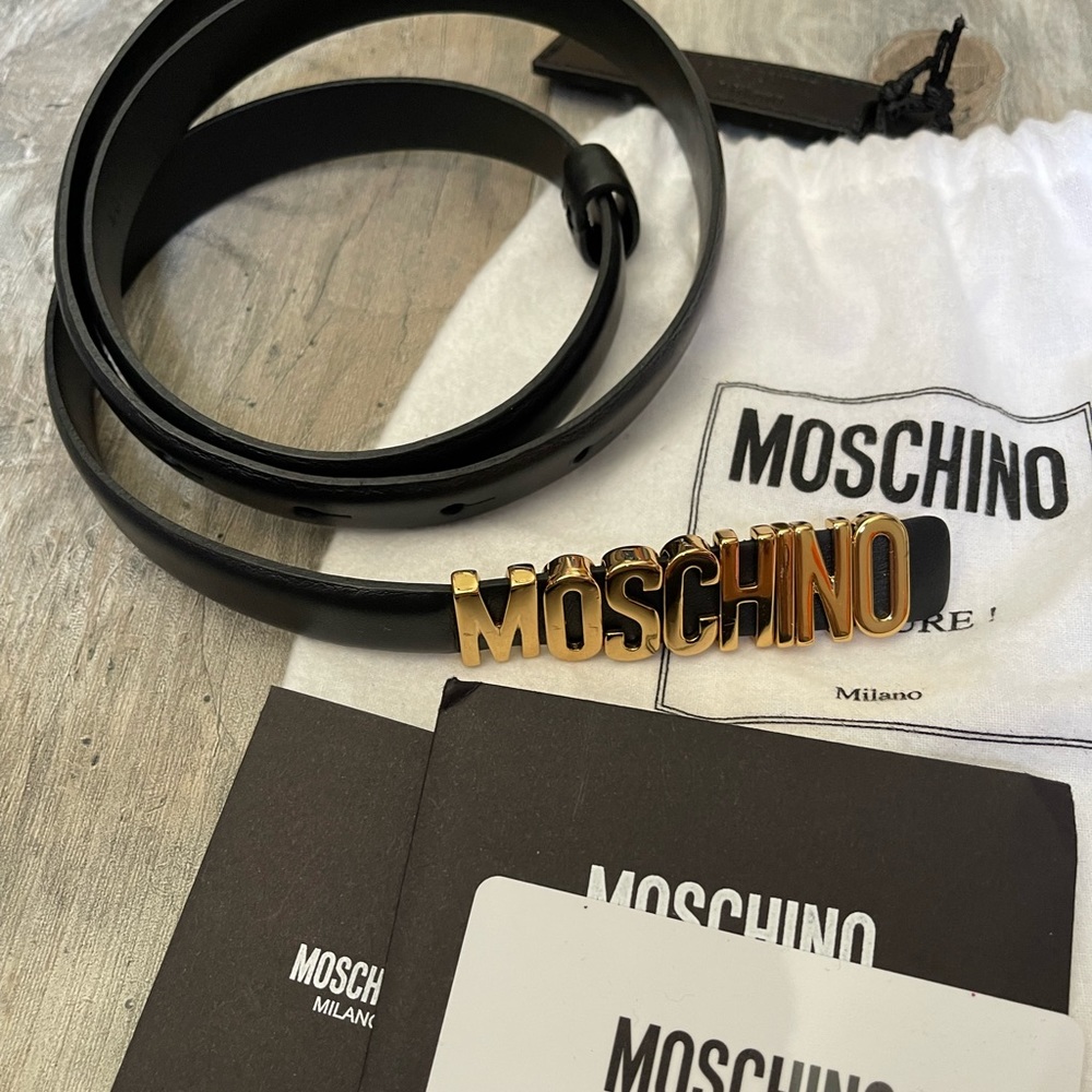 Authentic Moschino Belt size 40